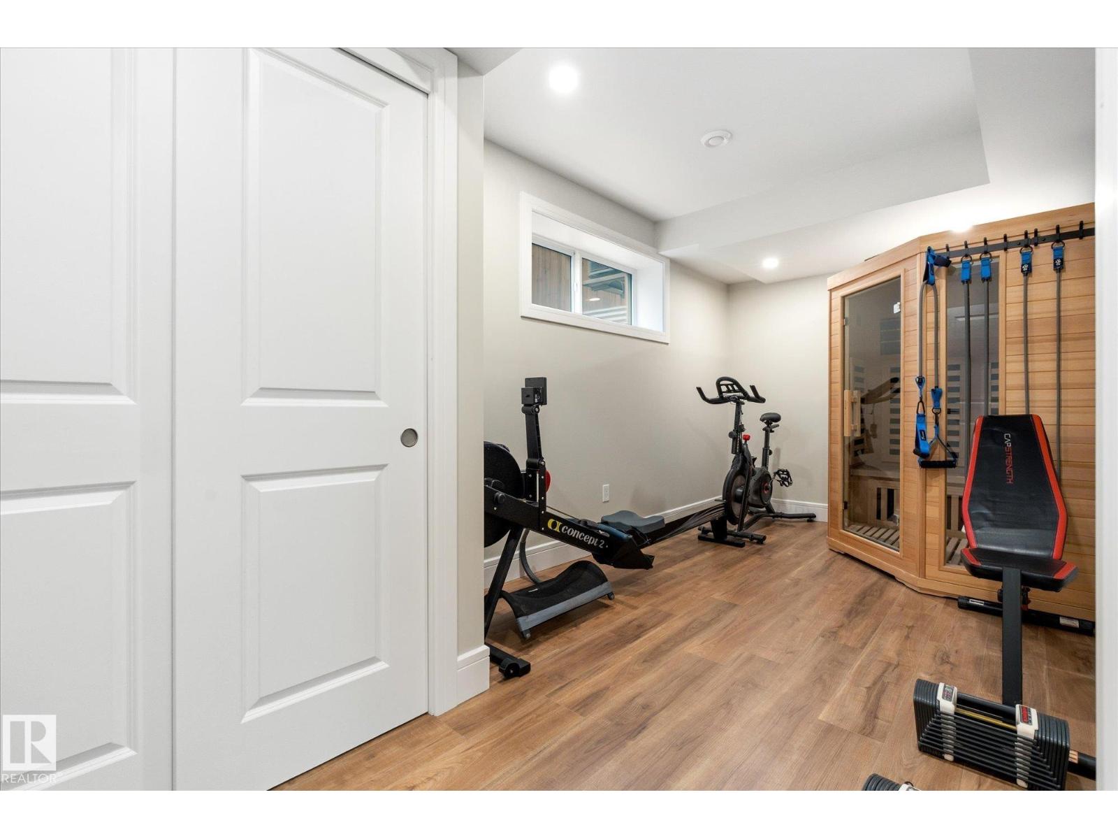 27 HICKORY RD - 45
