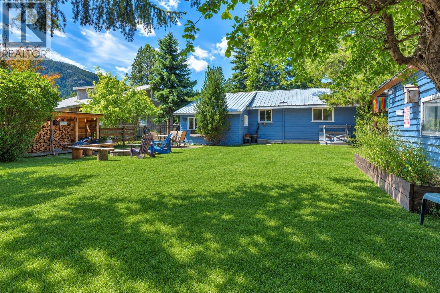 2637 otter Avenue - 2