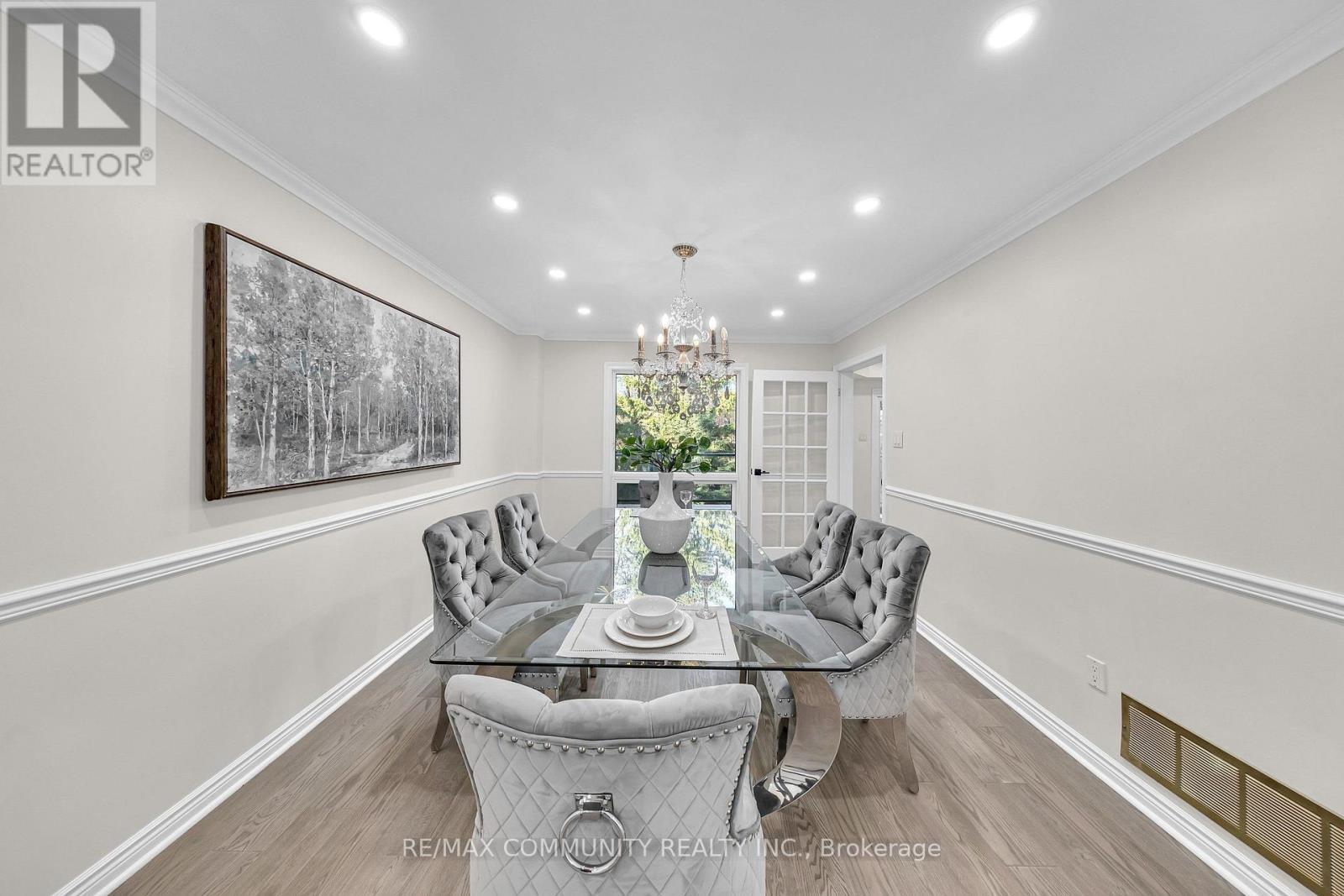 2387 DENVALE DRIVE - 15
