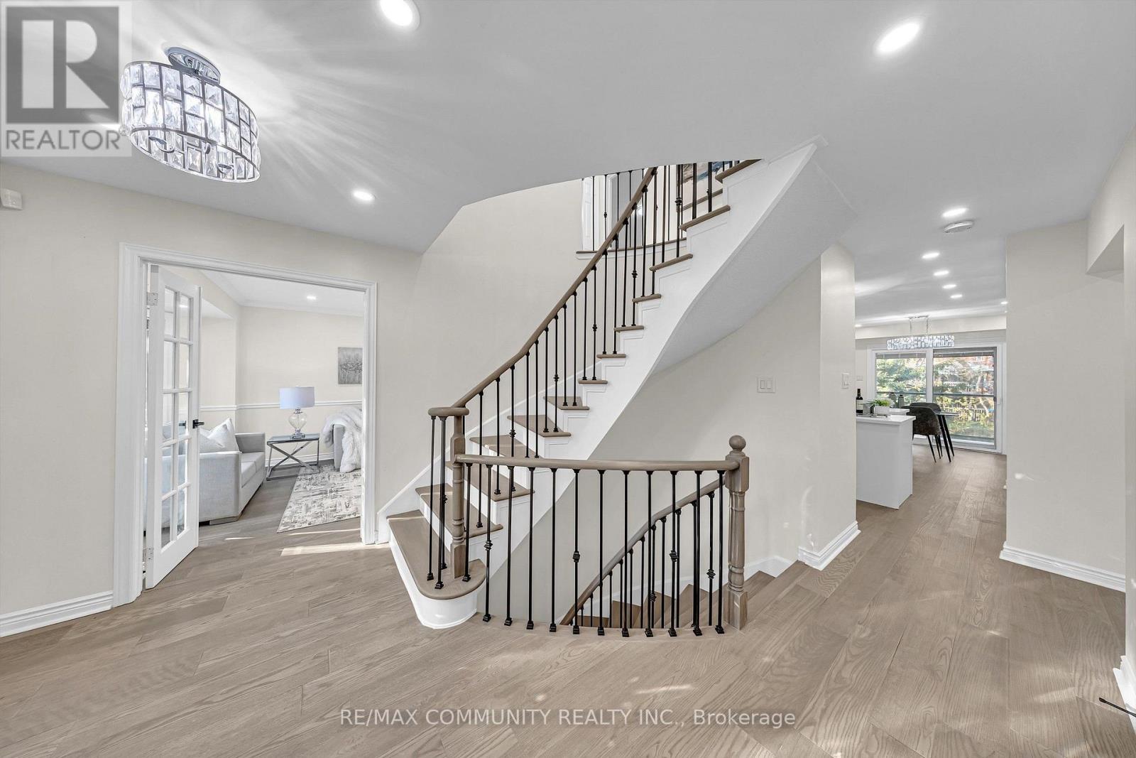 2387 DENVALE DRIVE - Image 30
