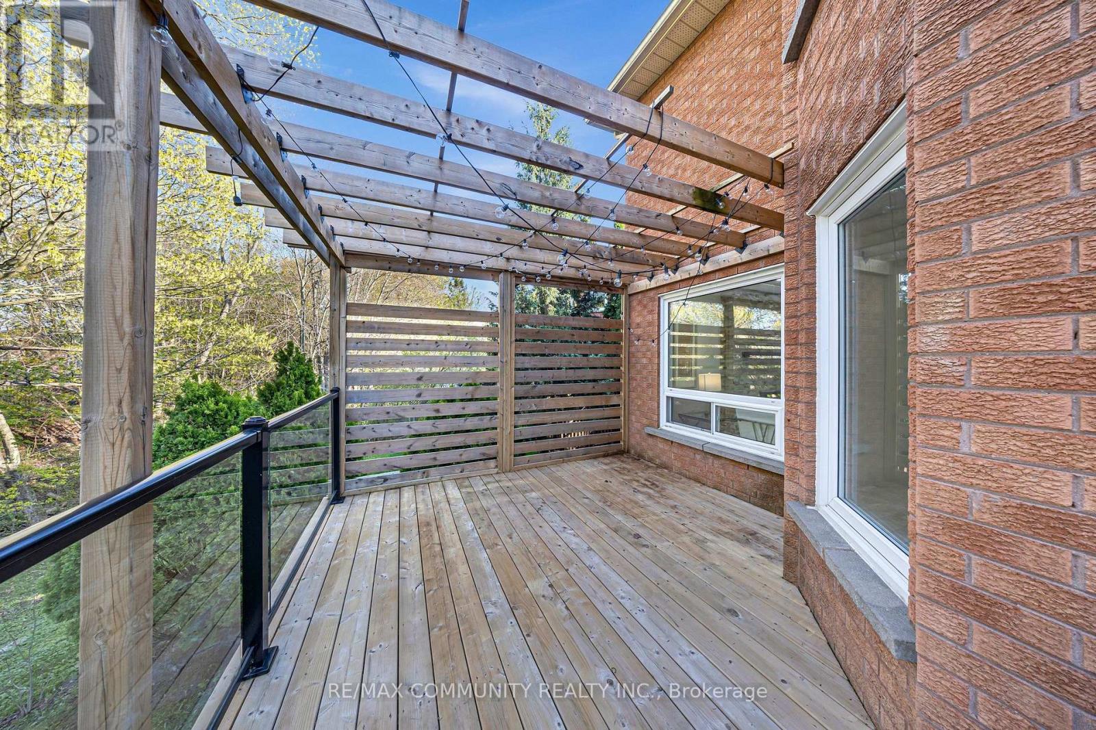 2387 DENVALE DRIVE - 6