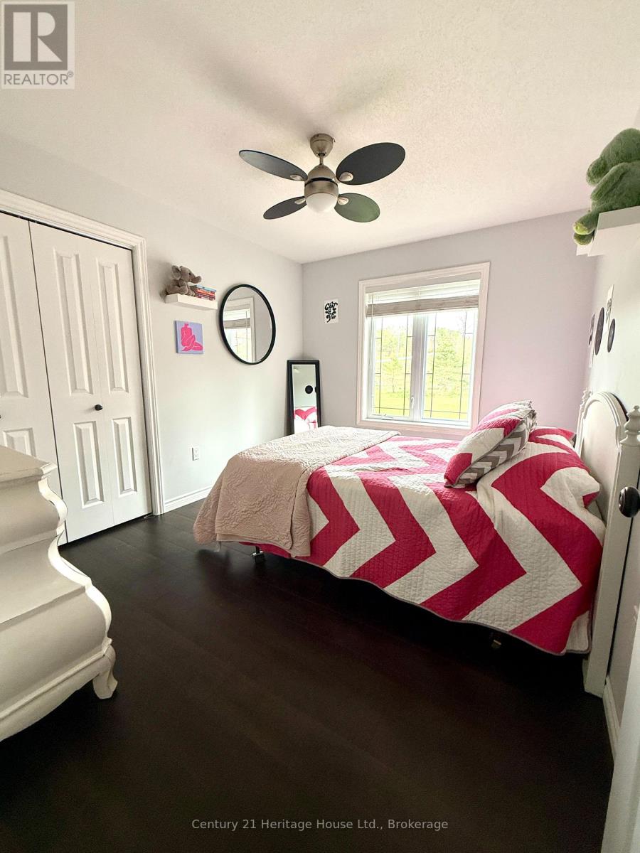 201 HUTTON HILL ROAD - 27
