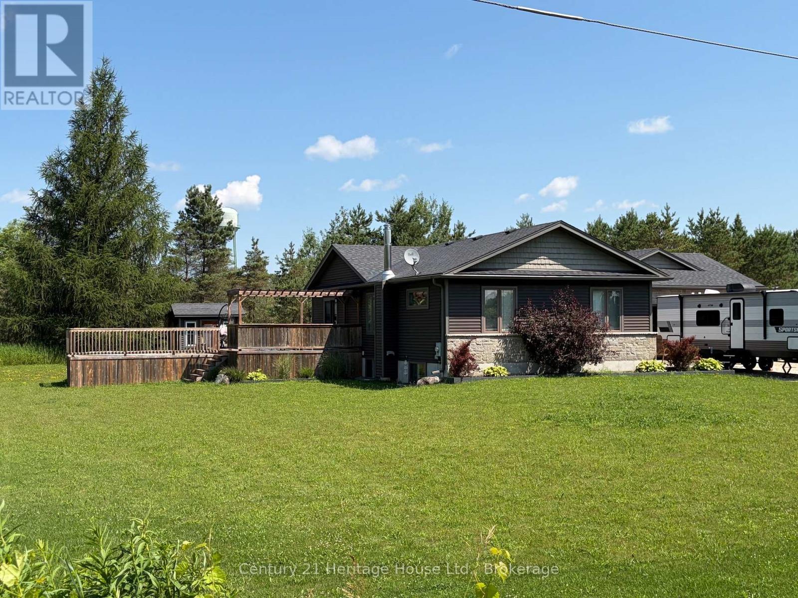 201 HUTTON HILL ROAD - 3