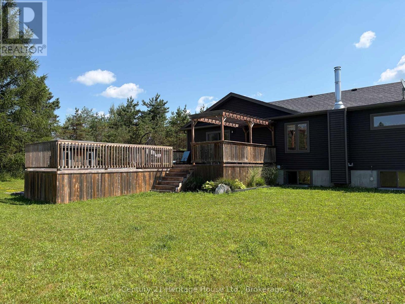 201 HUTTON HILL ROAD - 4
