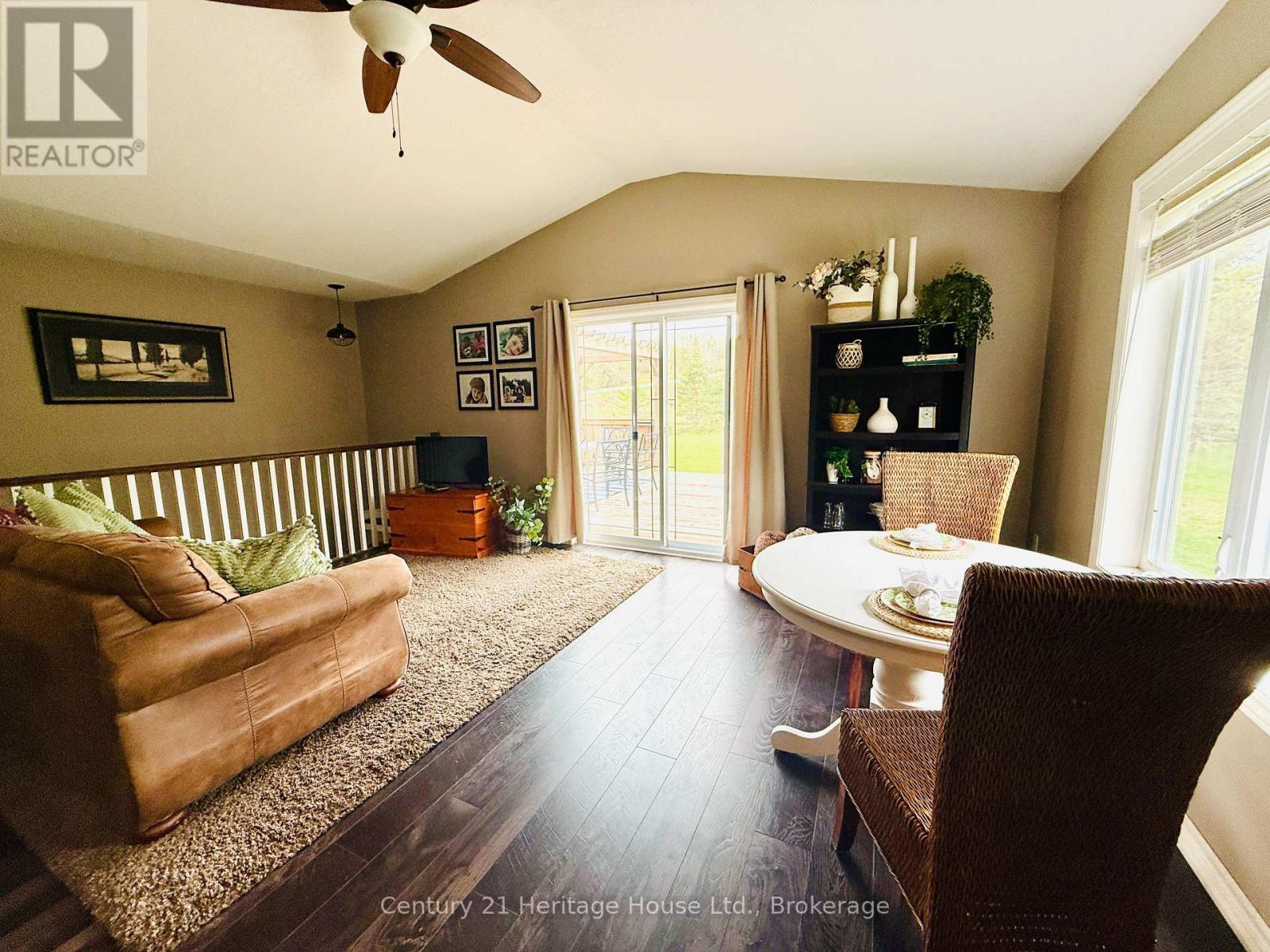 201 HUTTON HILL ROAD - 6