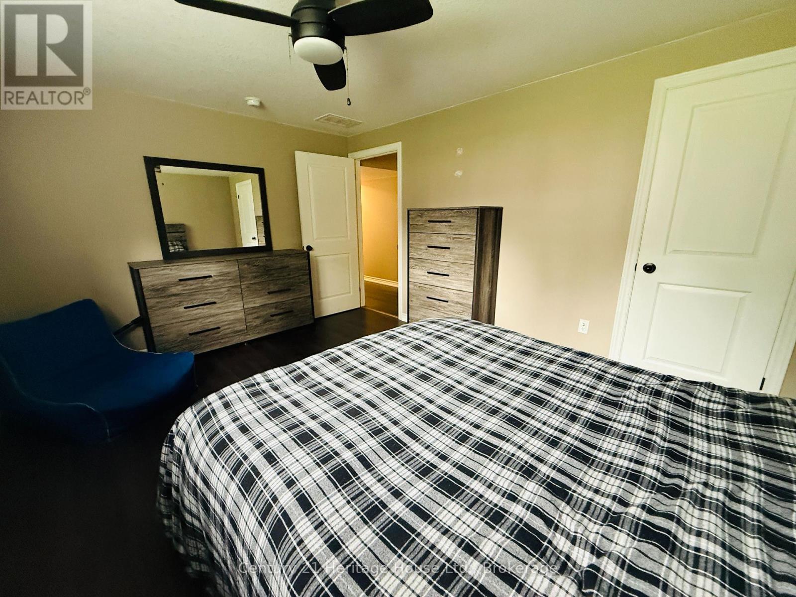 201 HUTTON HILL ROAD - 39