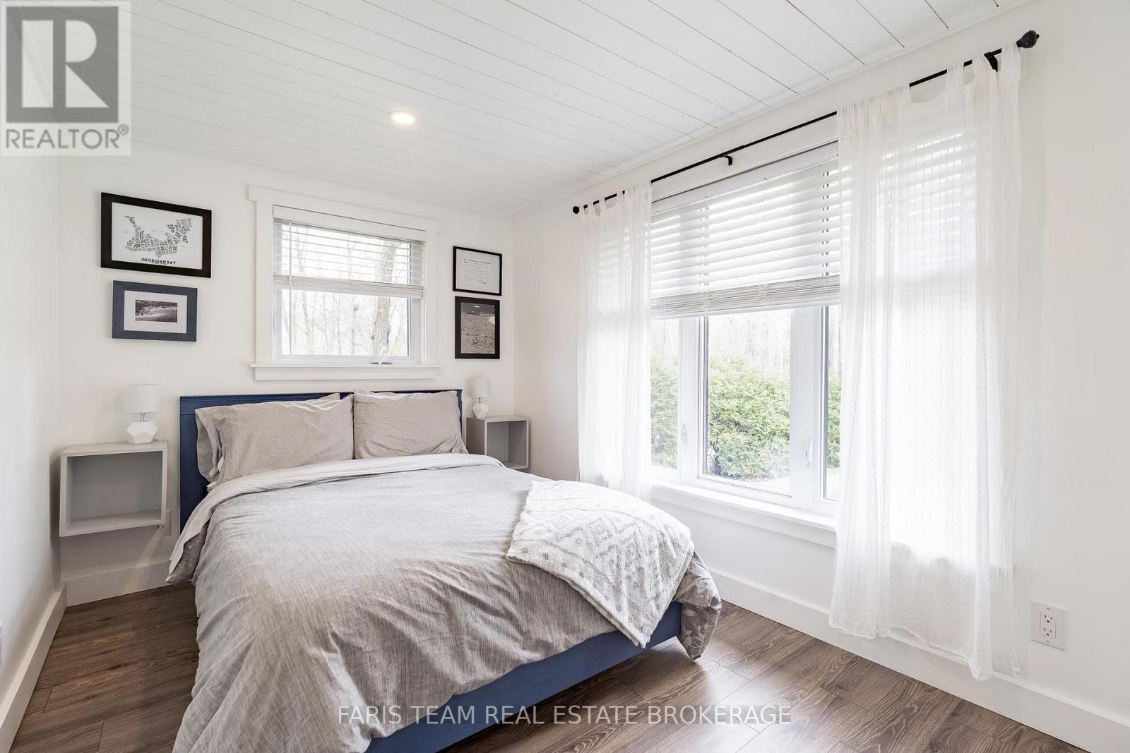 1720 TAY POINT ROAD - 16