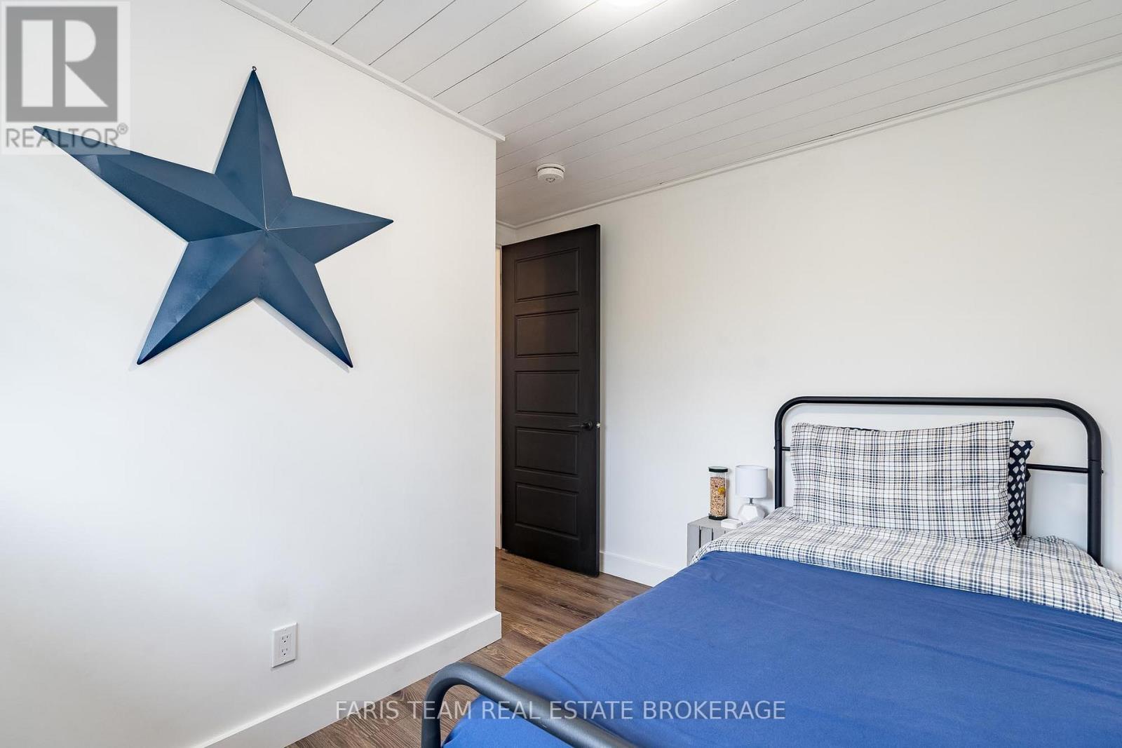 1720 TAY POINT ROAD - 19