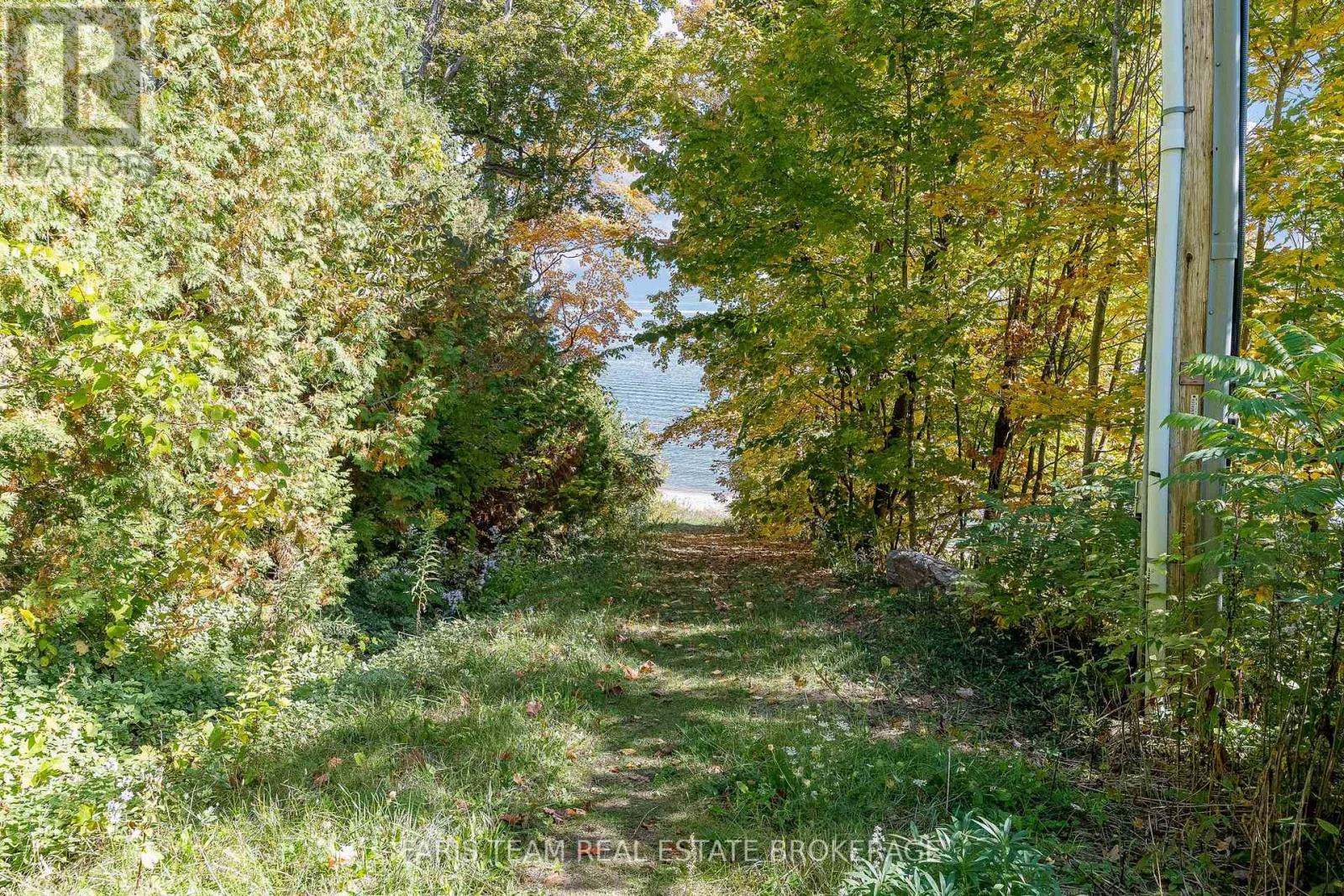 1720 TAY POINT ROAD - 33