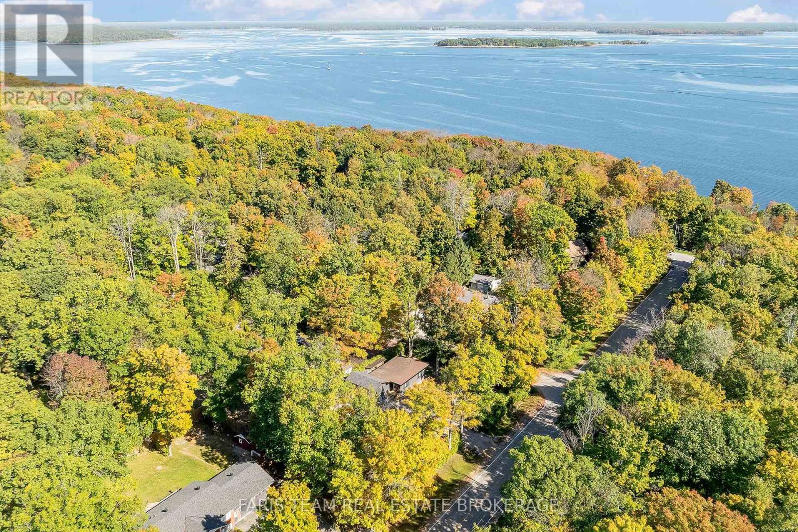 1720 TAY POINT ROAD - 35