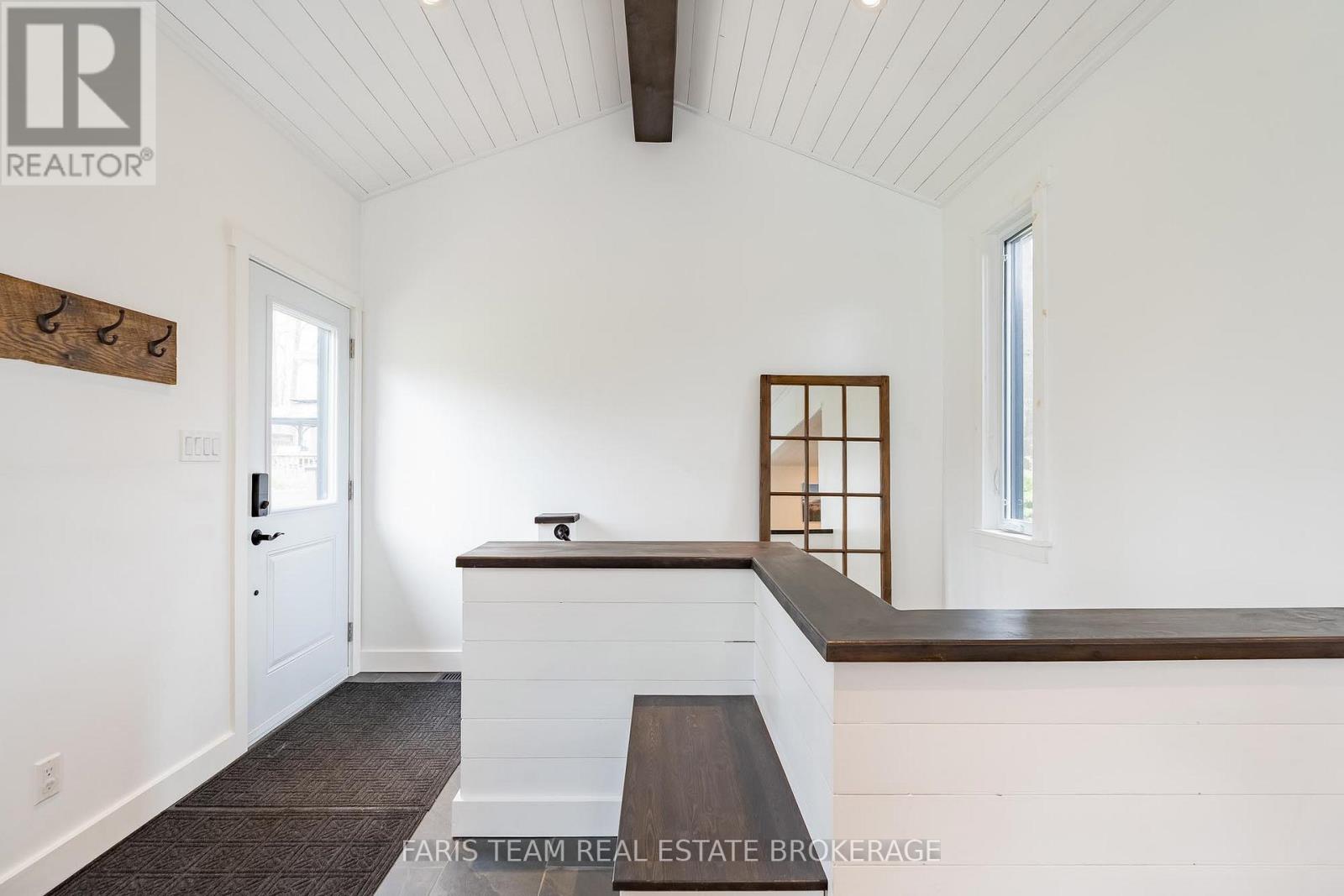 1720 TAY POINT ROAD - 5