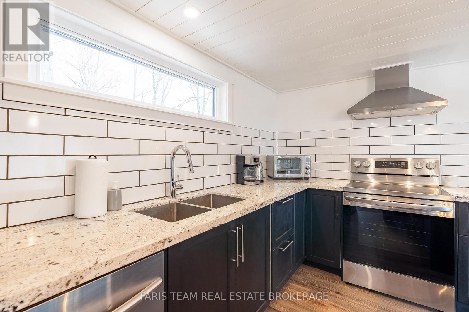 1720 TAY POINT ROAD - 8