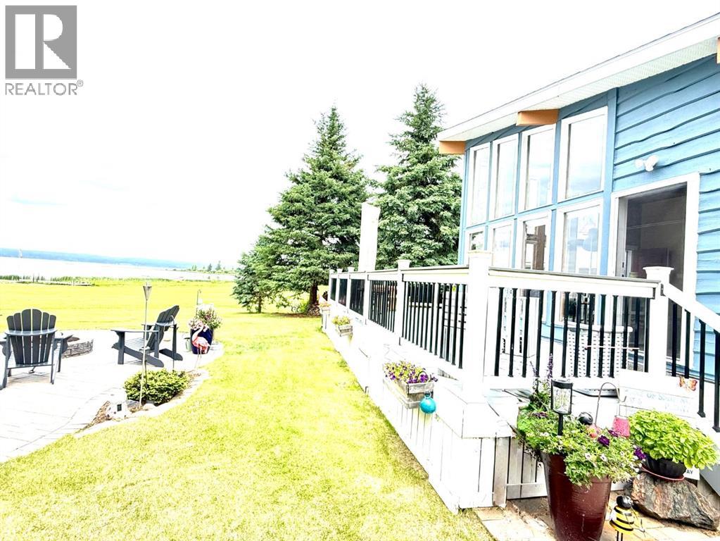 221 White Fish Crescent — photo 19