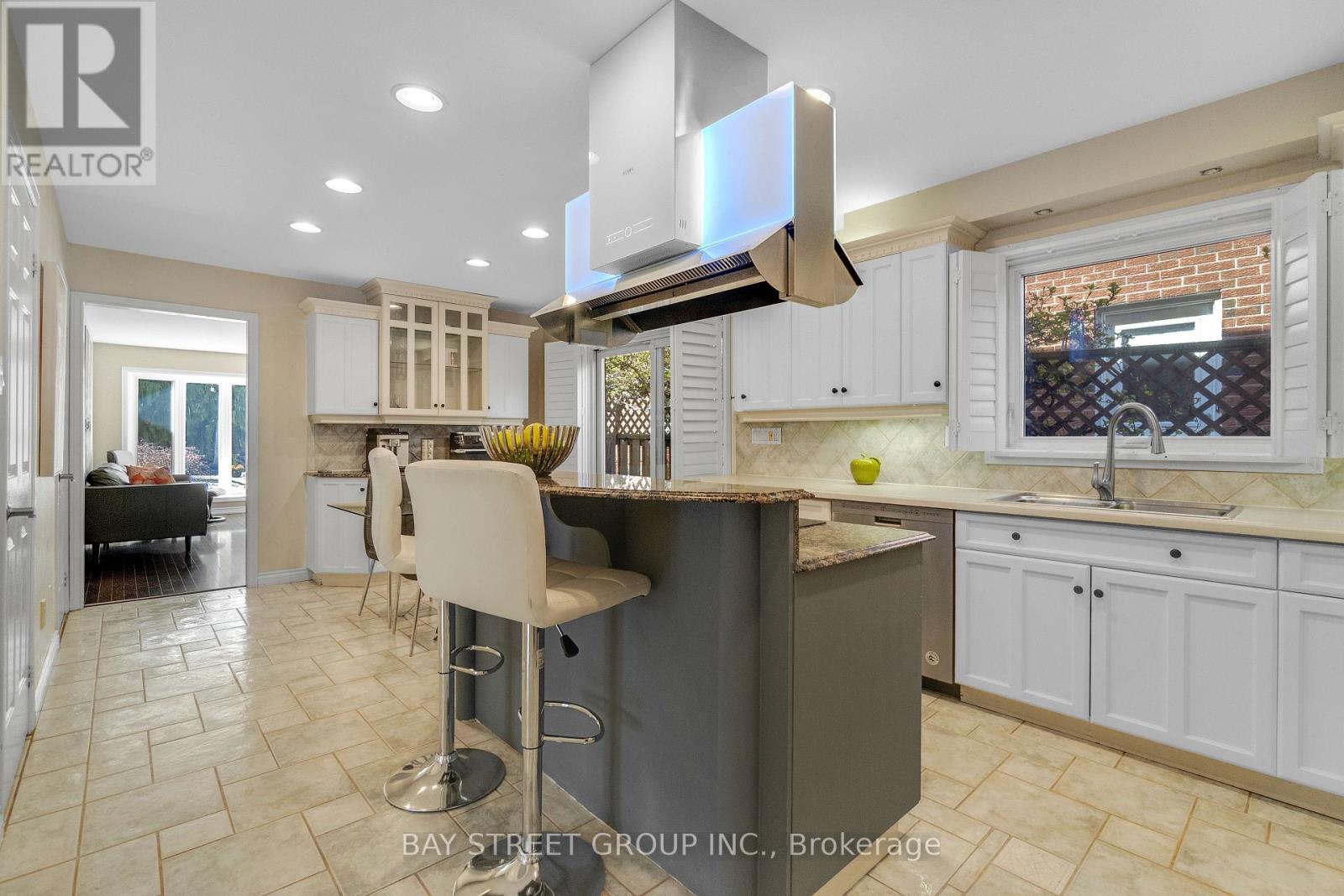 1305 MONKS PASSAGE - 16