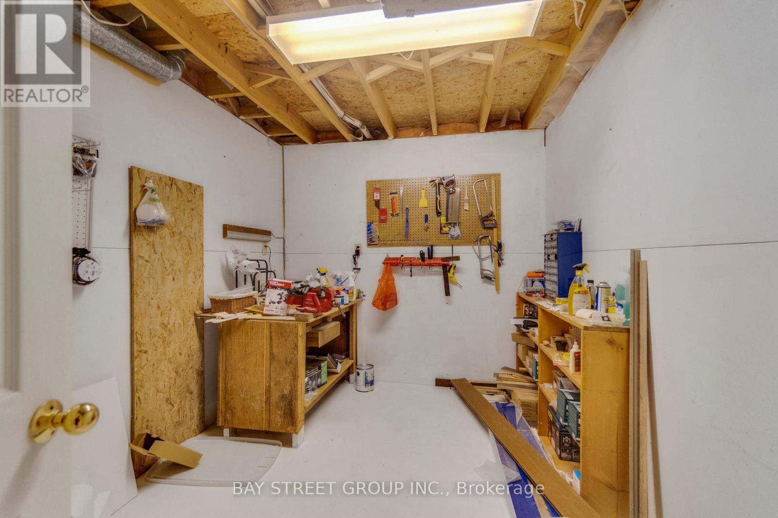 1305 MONKS PASSAGE - 43