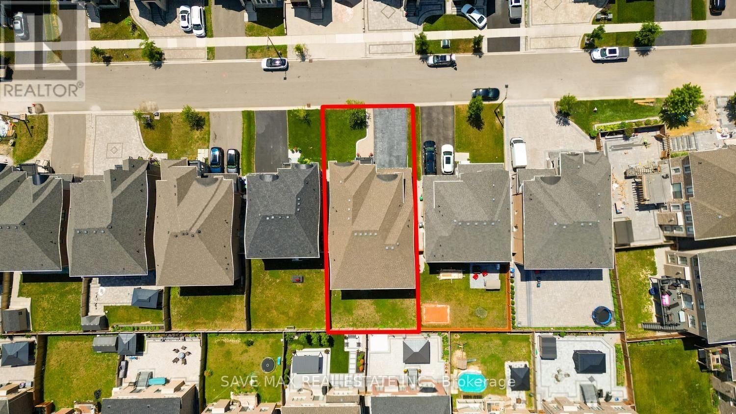 19 DAISY MEADOW CRESCENT - 50