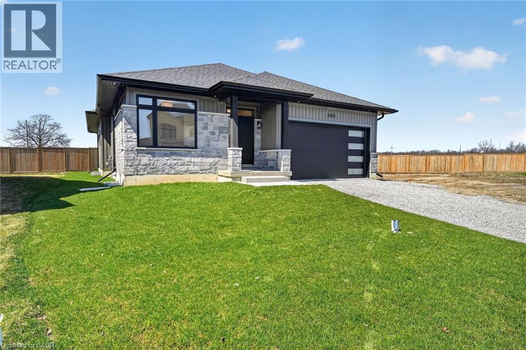 6192 CURLIN Crescent - 1