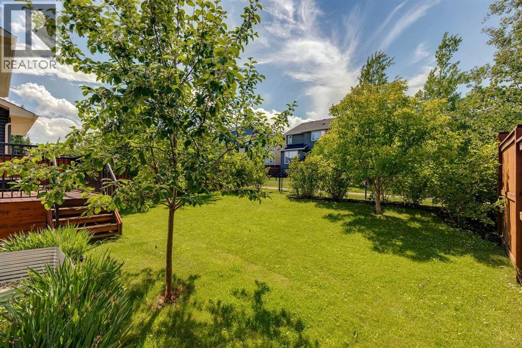 17 Crestbrook Hill SW — photo 34