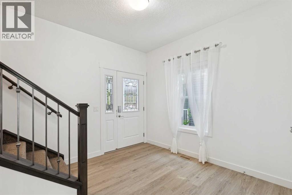 17 Crestbrook Hill SW — photo 15