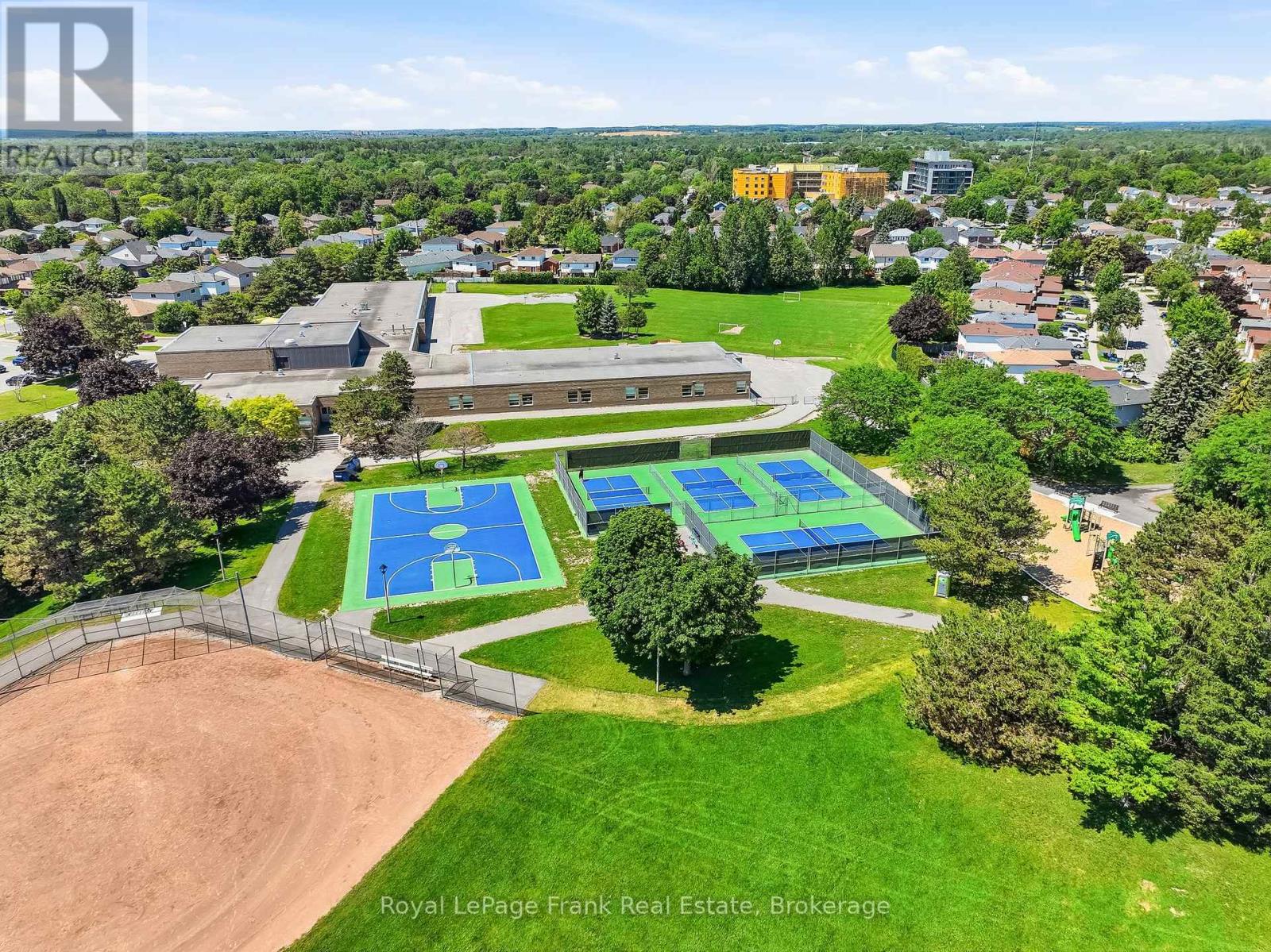 112 OKE ROAD - 45