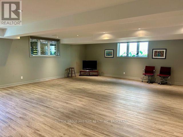 124 FARMSTEAD COURT - 20