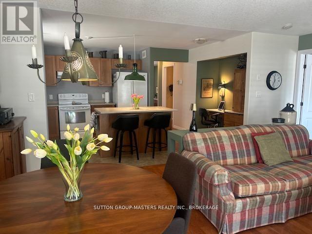 124 FARMSTEAD COURT - 14