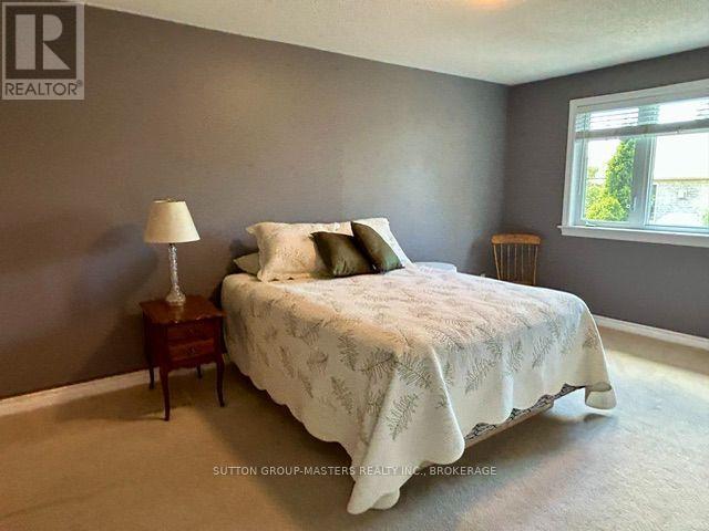 124 FARMSTEAD COURT - 17