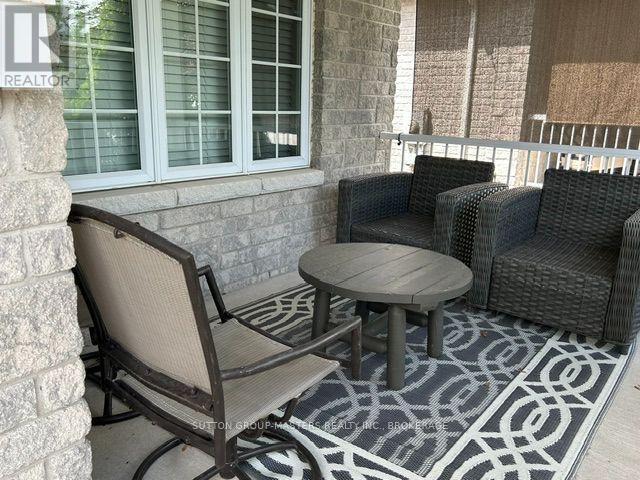 124 FARMSTEAD COURT - 3
