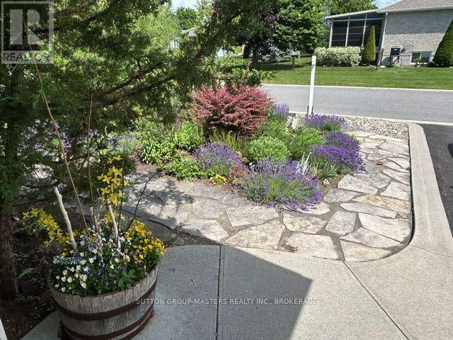 124 FARMSTEAD COURT - 37