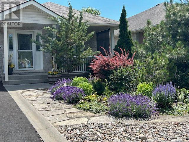 124 FARMSTEAD COURT - 38