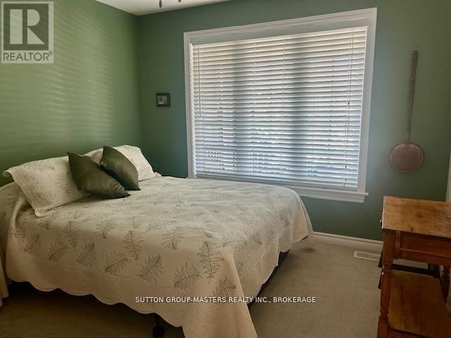 124 FARMSTEAD COURT - 9