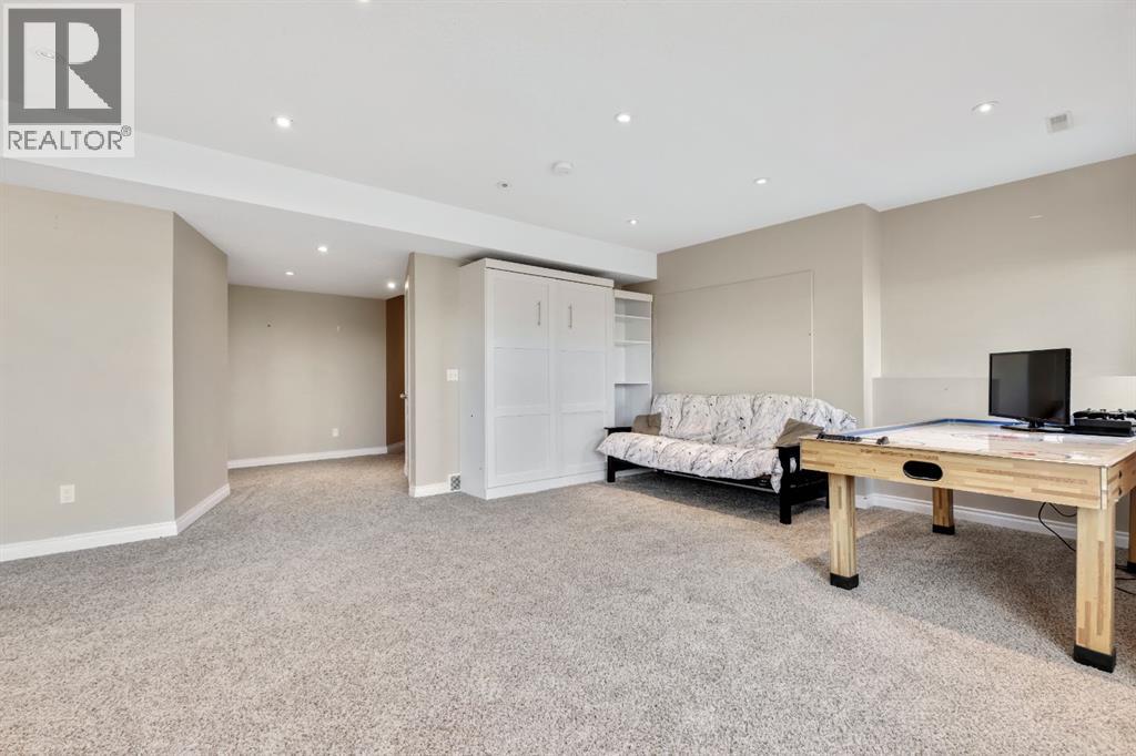 148 Hillcrest Boulevard - 26
