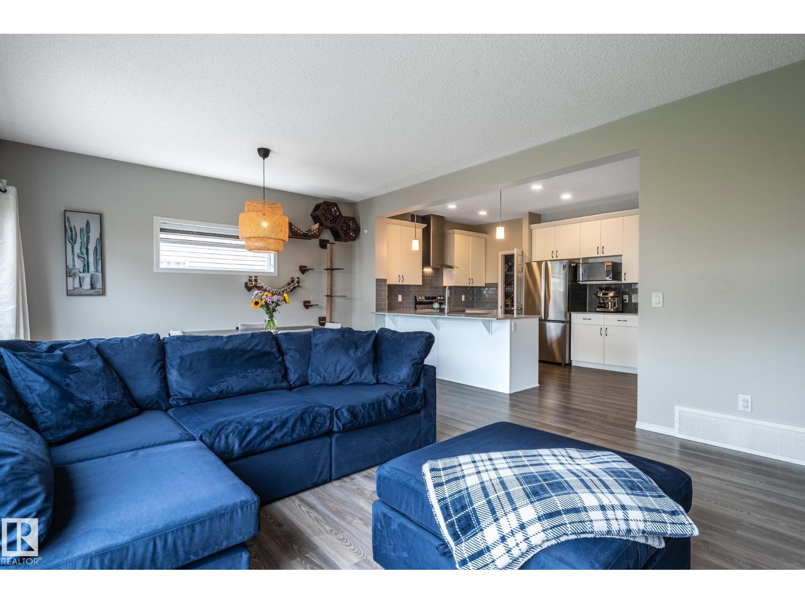 1946 Westerra LN - 17