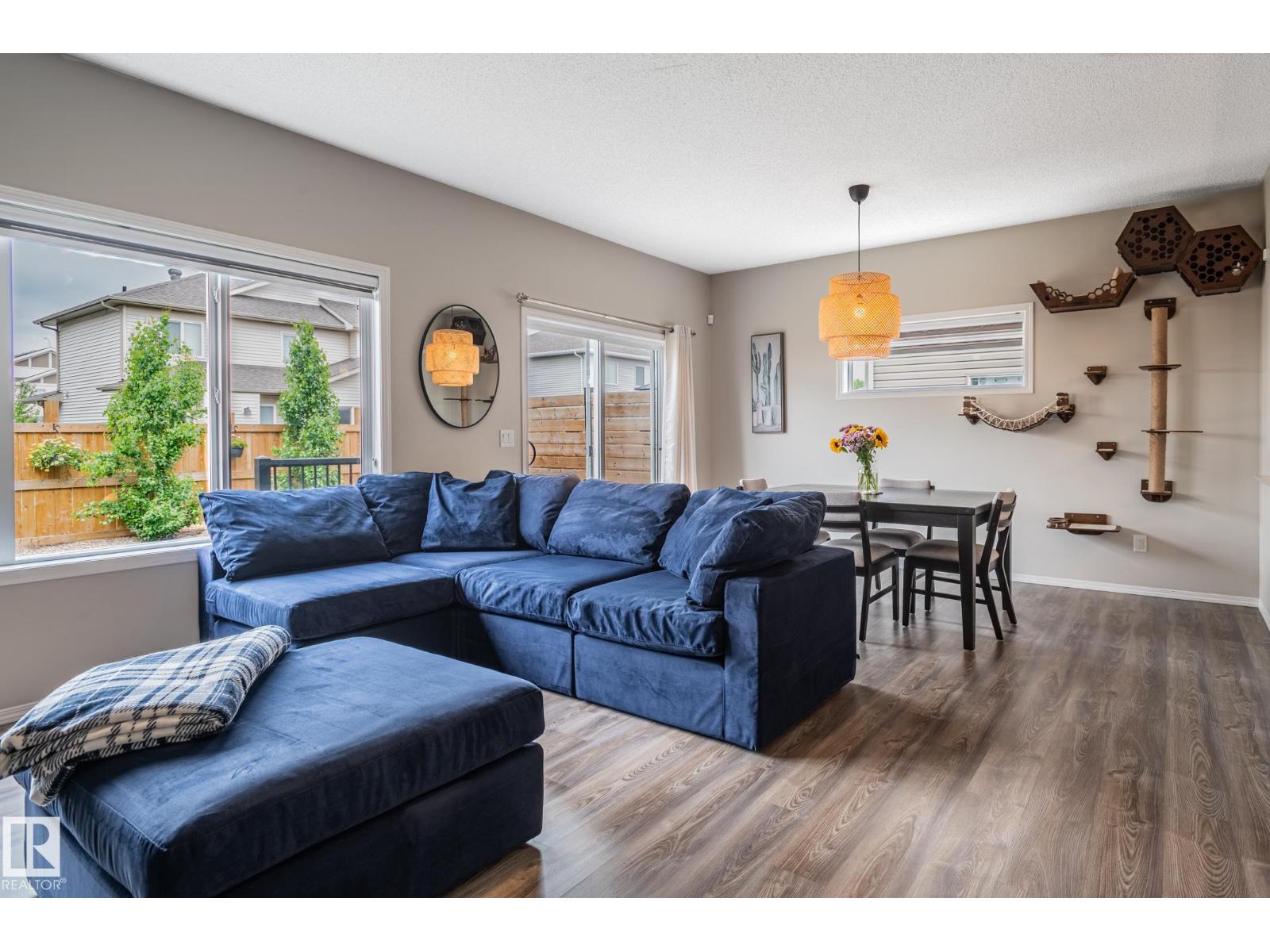 1946 Westerra LN - 16