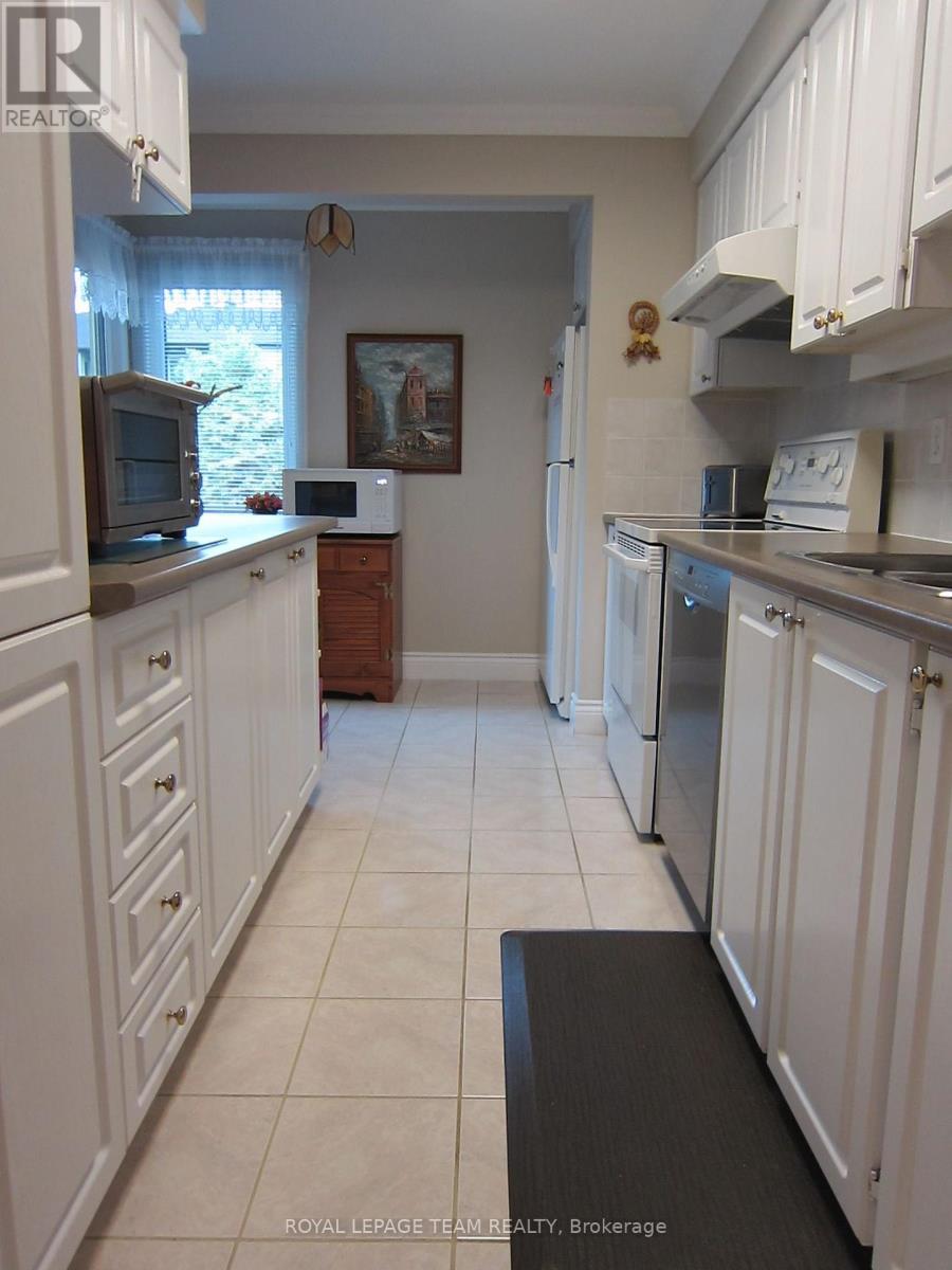 #67 200 OWL DRIVE - 7