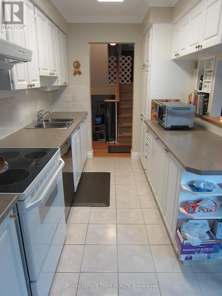 #67 200 OWL DRIVE - 8