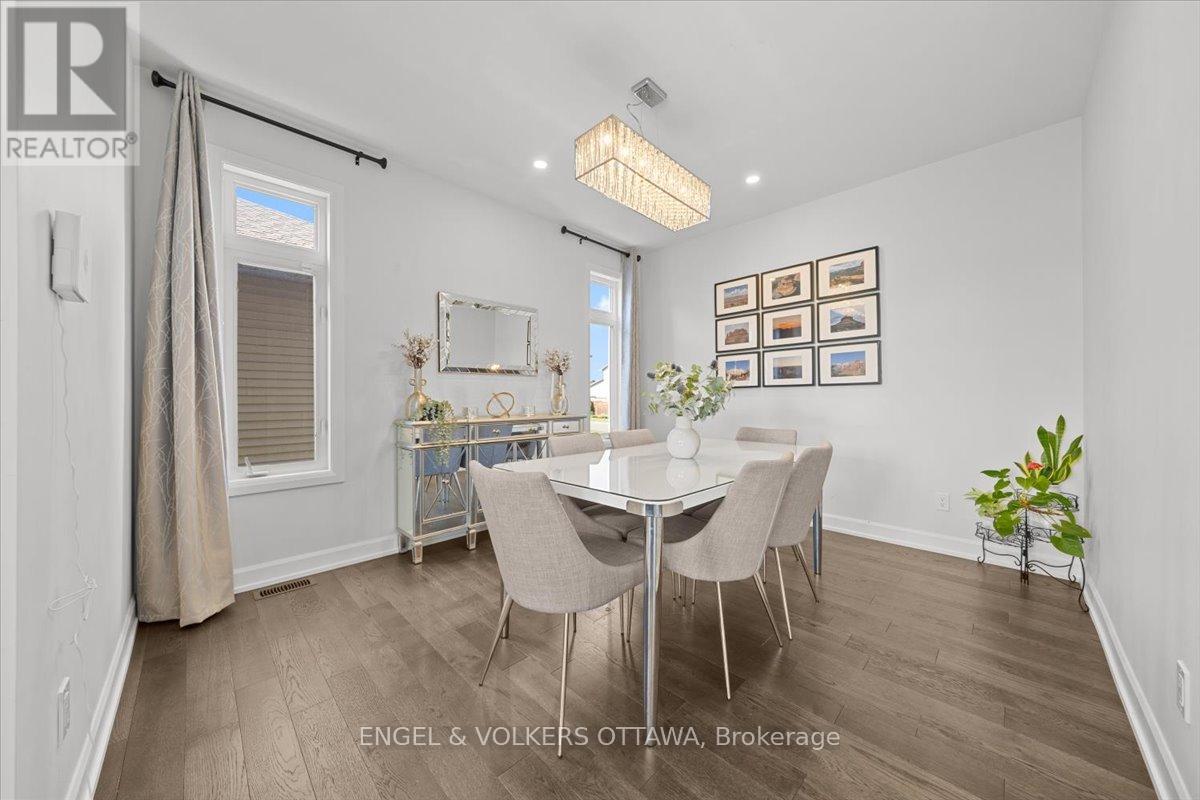 110 PIONEER ROAD - 18