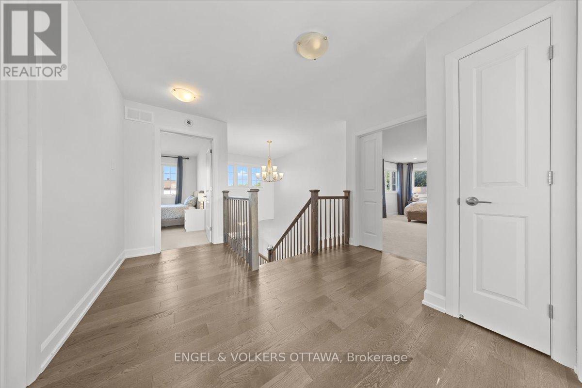 110 PIONEER ROAD - 21