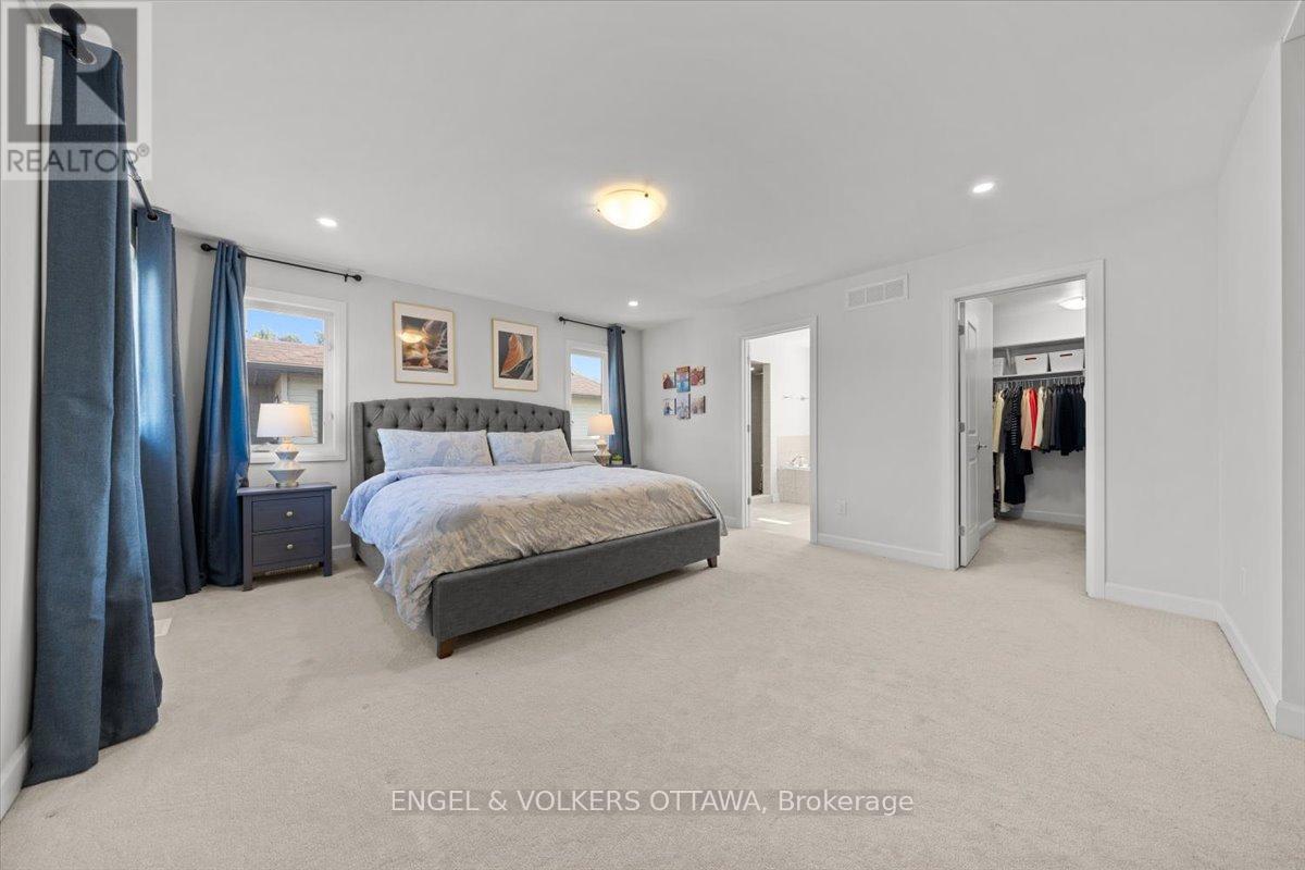 110 PIONEER ROAD - 27