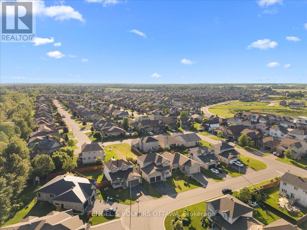 110 PIONEER ROAD - 47