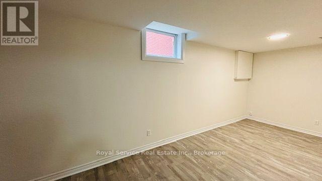 228 TOWERHILL ROAD - 17