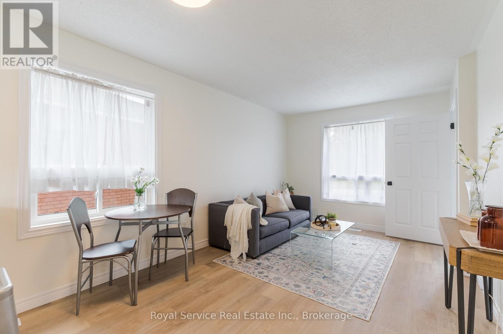 228 TOWERHILL ROAD - 21