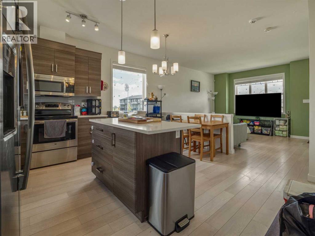 354 Mildred Dobbs Boulevard N - 16