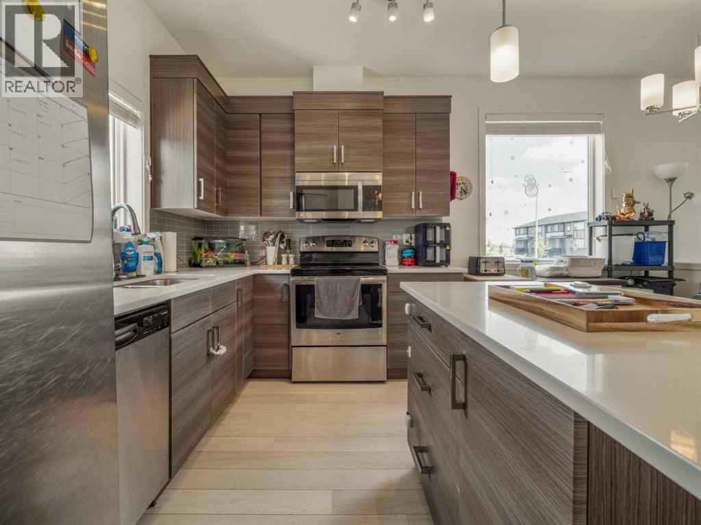 354 Mildred Dobbs Boulevard N - 17