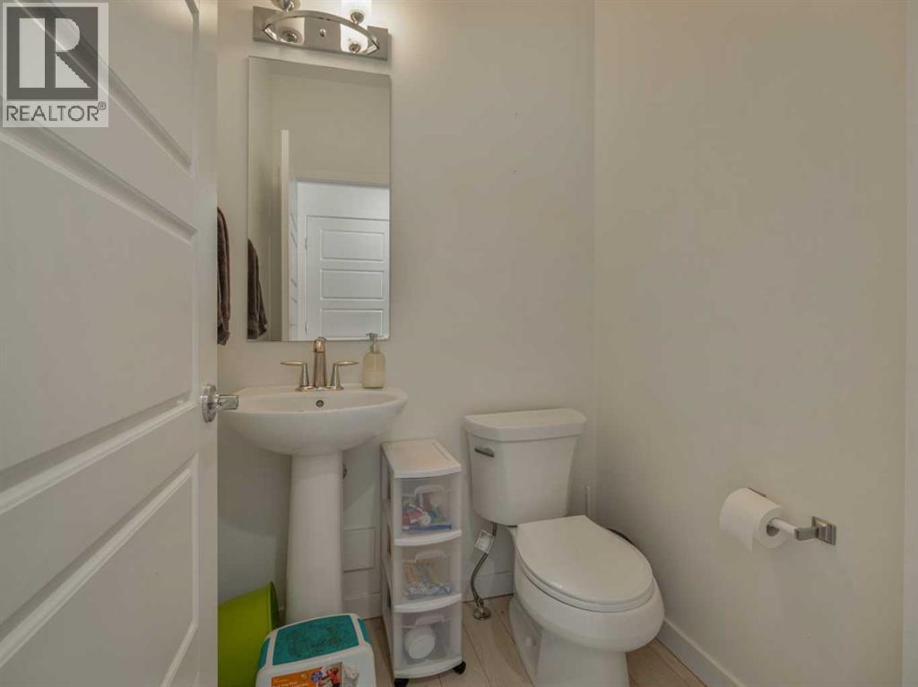 354 Mildred Dobbs Boulevard N - 20