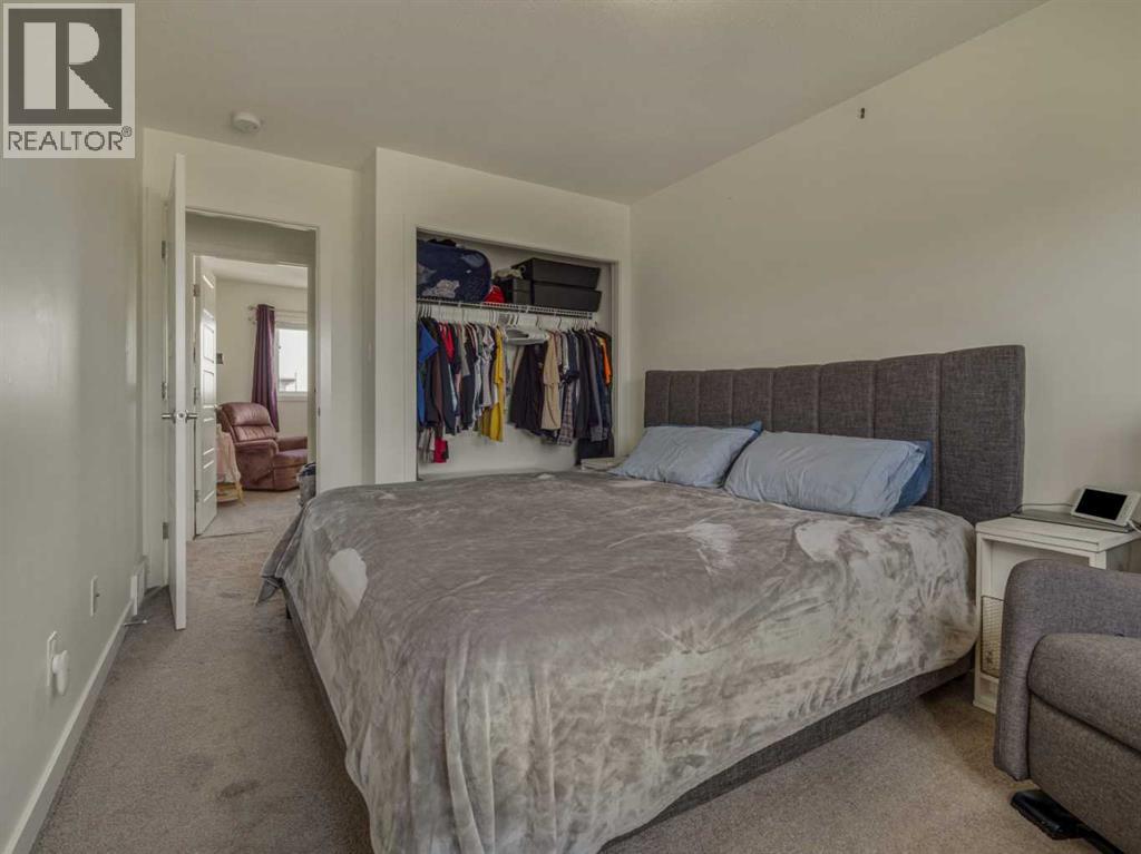354 Mildred Dobbs Boulevard N - 33