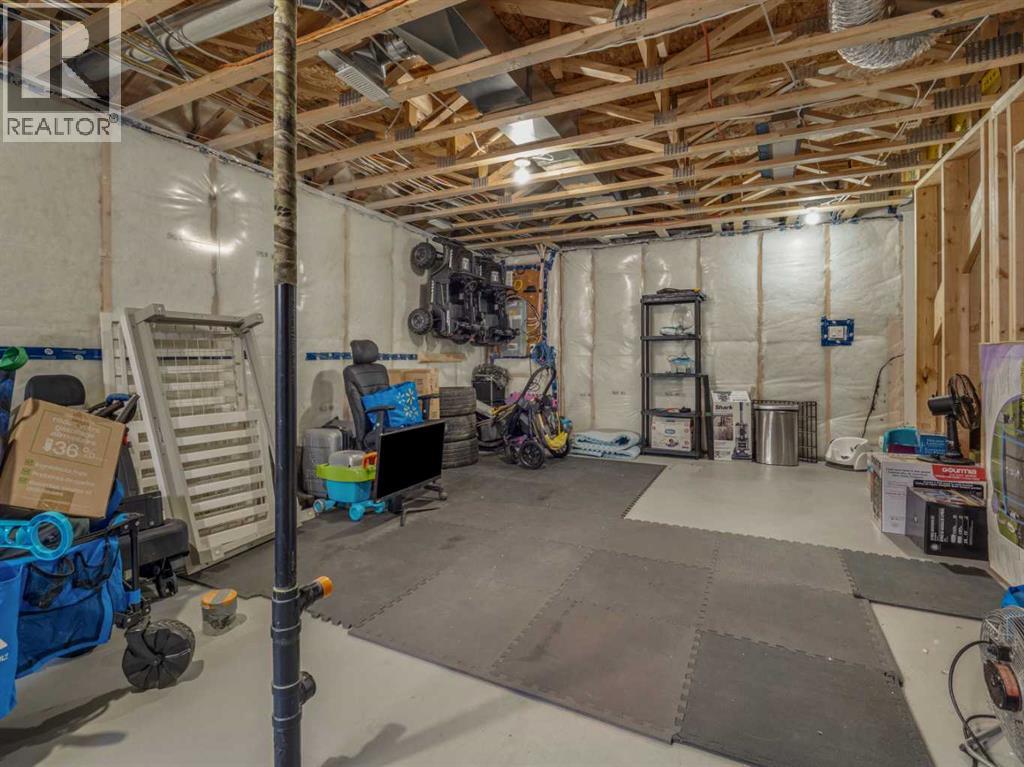354 Mildred Dobbs Boulevard N - 37