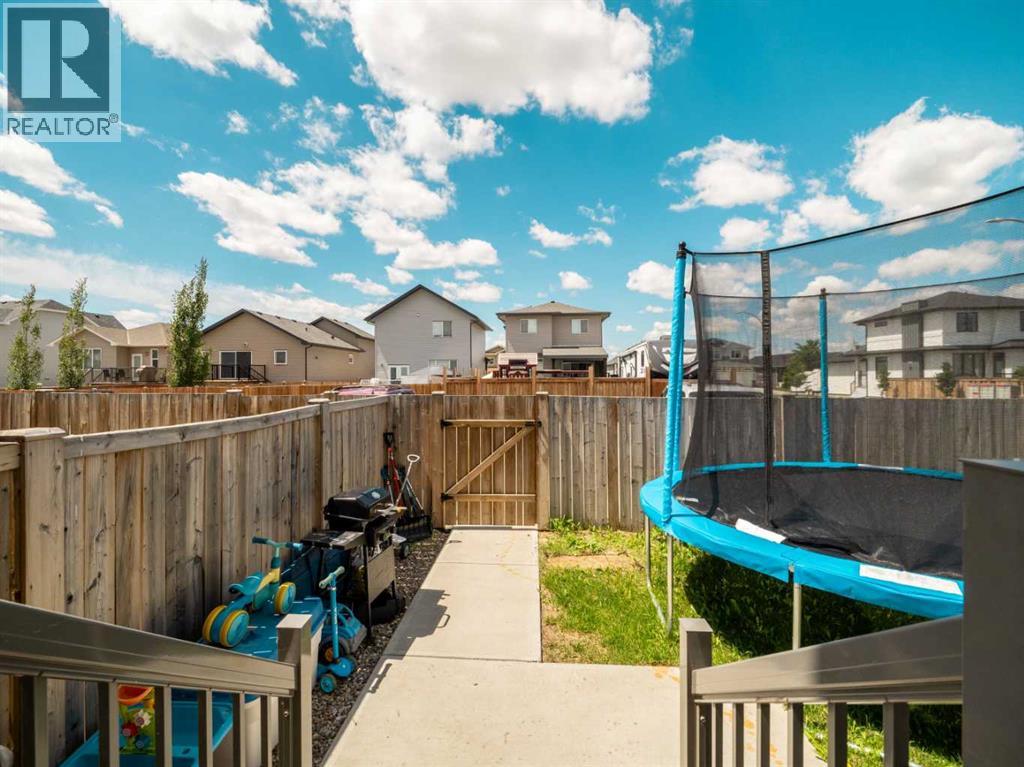 354 Mildred Dobbs Boulevard N - 38