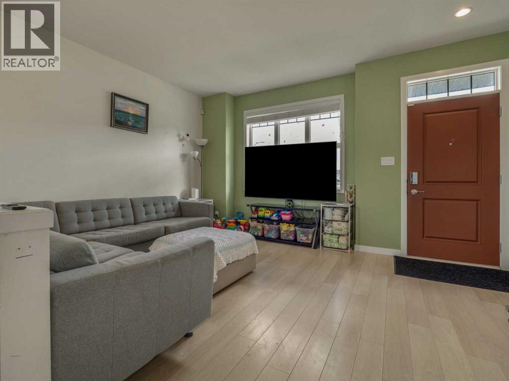 354 Mildred Dobbs Boulevard N - 8