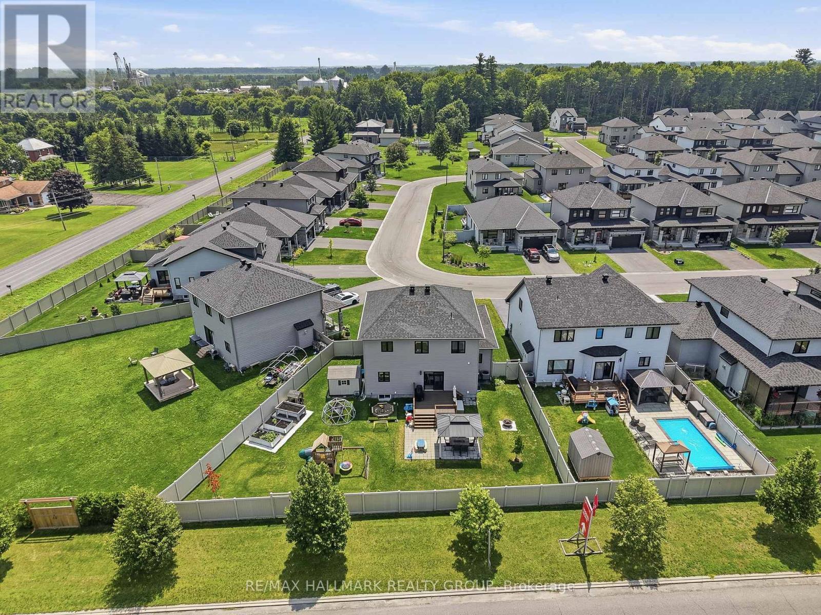 1212 AVIGNON STREET - 40